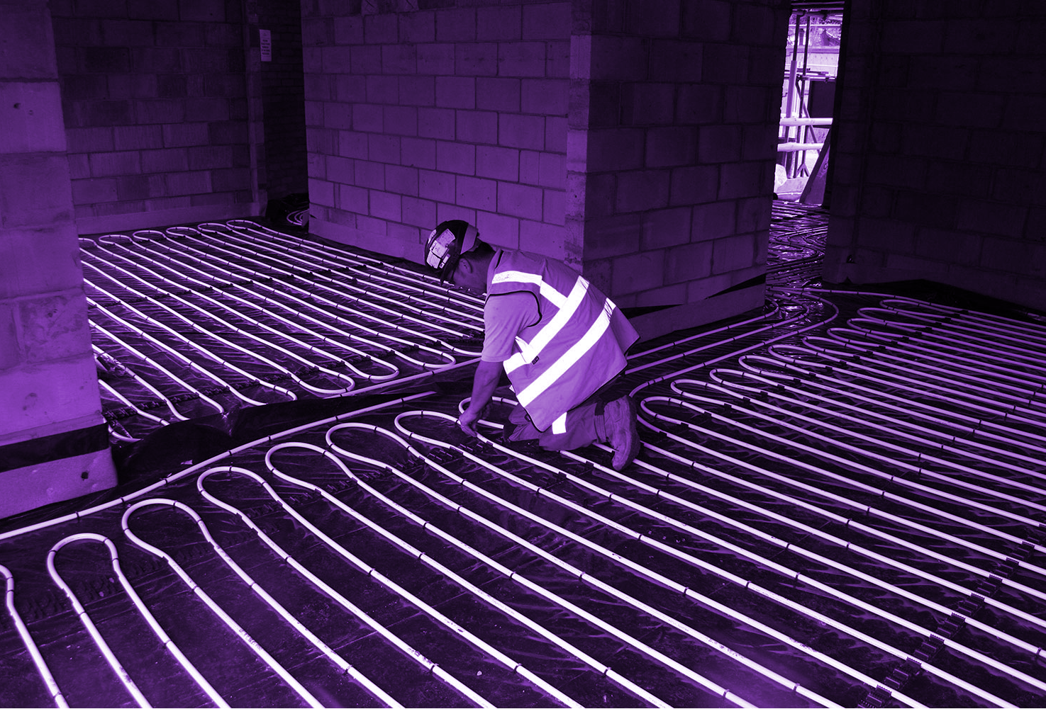Concrete Slab with Underfloor Heating: The Smart Way to Build Warm, Efficient Floors 1 Underfloor heating pipe on concrete slab